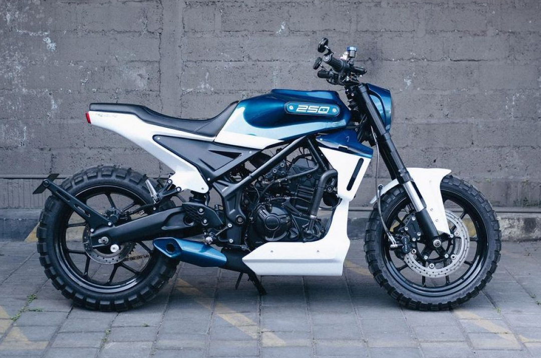 Yamaha MT25 / Atom